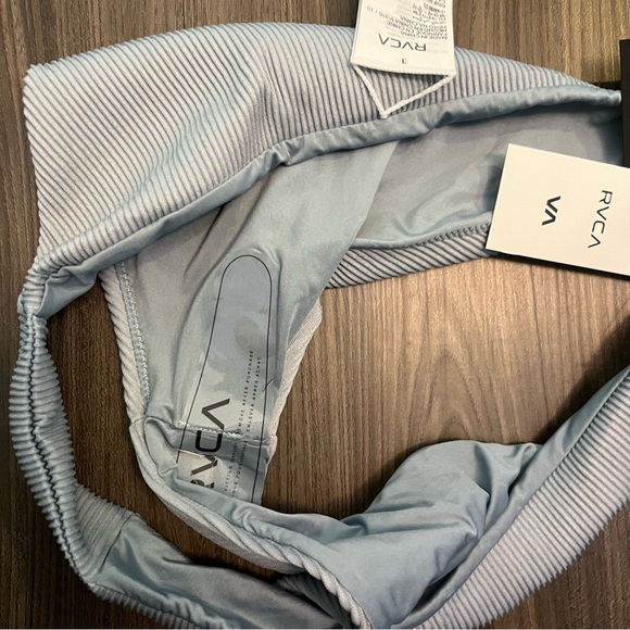 RVCA Medium Salt Wash Bikini Bottom - Picture 3 of 6